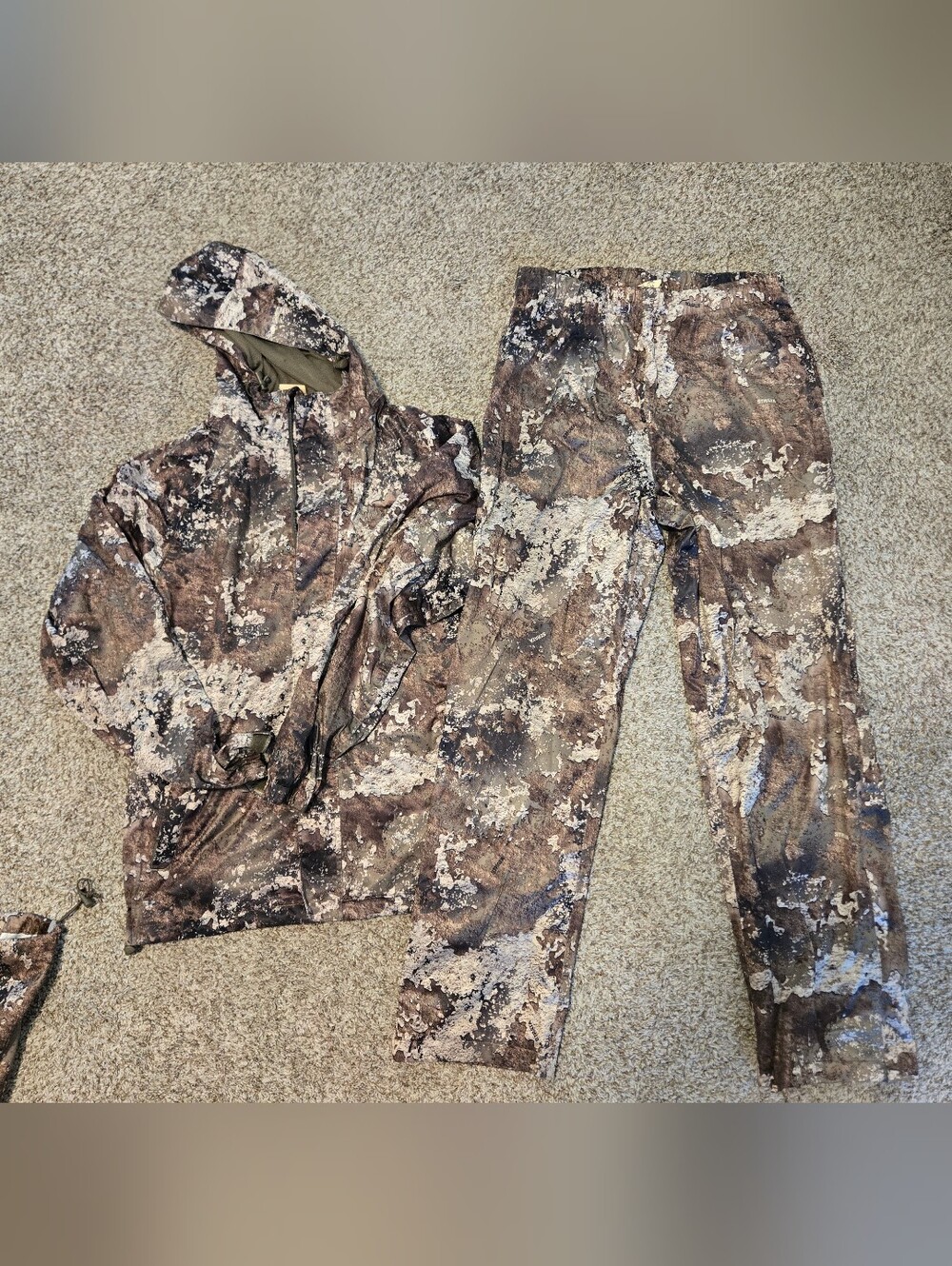 RedHead Men’s Brown Camo Rain Pants & Hoodie Set
